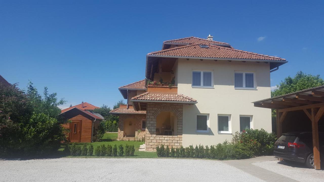 Mediterrania Apartment Keszthely Eksteriør bilde